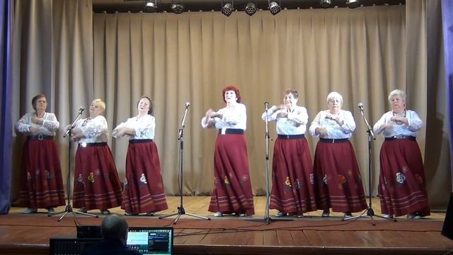 Ансамбль ветеранов Сударушка Октябрьский Центральный сельский Дом культуры - филиал Зуевской МКС
