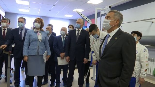 Президент Республики Татарстан - Минниханов Рустам Нургалиевич посетил Центр Ильясова «Я СМОГУ»