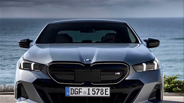Назван лучший электромобиль 2024 года по мнению автомобильного журнала Edmunds