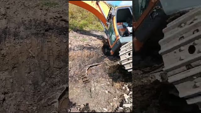 экскаваторы утонули!