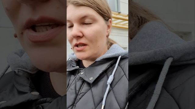 По пути зашли в магазин, удивилась ценам