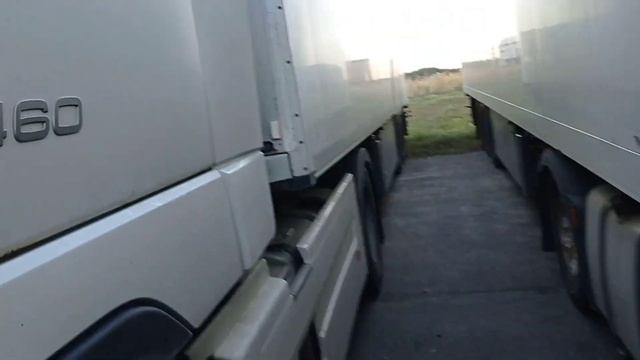 Ужасные пробки в Тольятти через ГЭС по три часа не пропускают грузовые автомобили  VOLVO FH