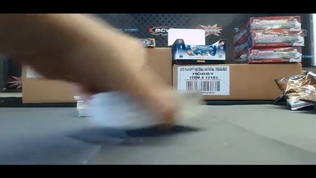 BlowoutCardsTV - Dustin B's 2012 Strata Football
