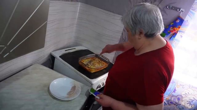 Купила еду на пенсию Показываю свой дачный сад Как вкусно приготовить кабачки Семья вкусно кушает