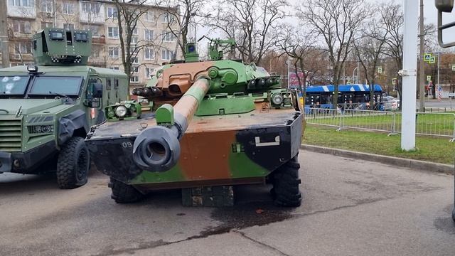 Выставка подбитой НАТОвской военной техники в Курской области!