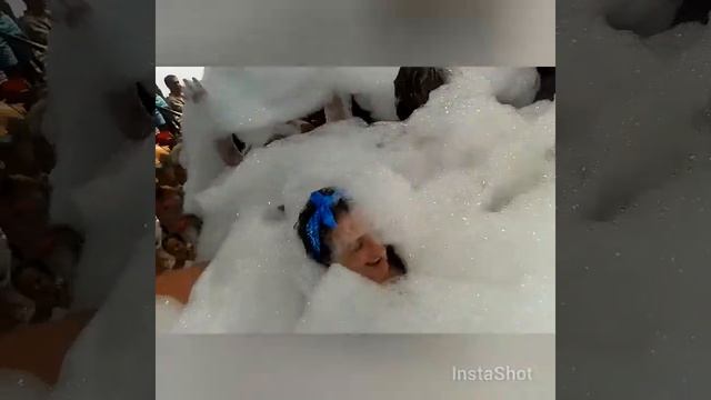 Турция. Пенное шоу на корабле...
