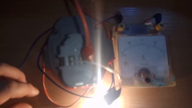 Глухих.Шуруповер аккумулятор замена Li-ion внутри плата защищает.