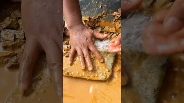 So Crazy..‼️😱. we found a lot of gold from yellow material. #goldprospecting #golddiscovery