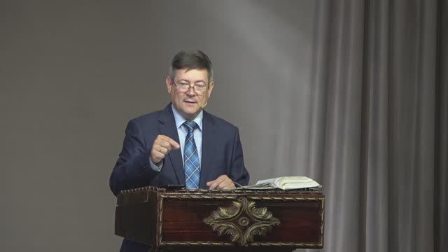 Воскресное богослужение. Крещение