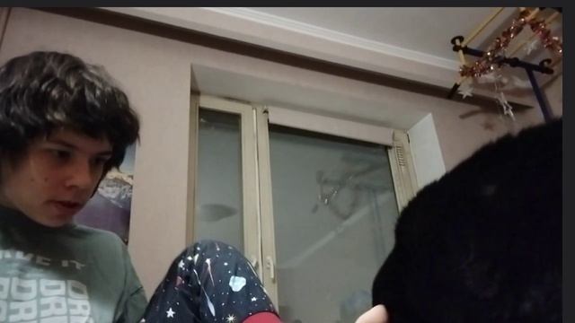 Тёплый момент с Несси