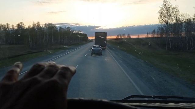 Трасса М5 начинаются дорожные работы пробки по несколько километров 30 04 2022 VOLVO FH