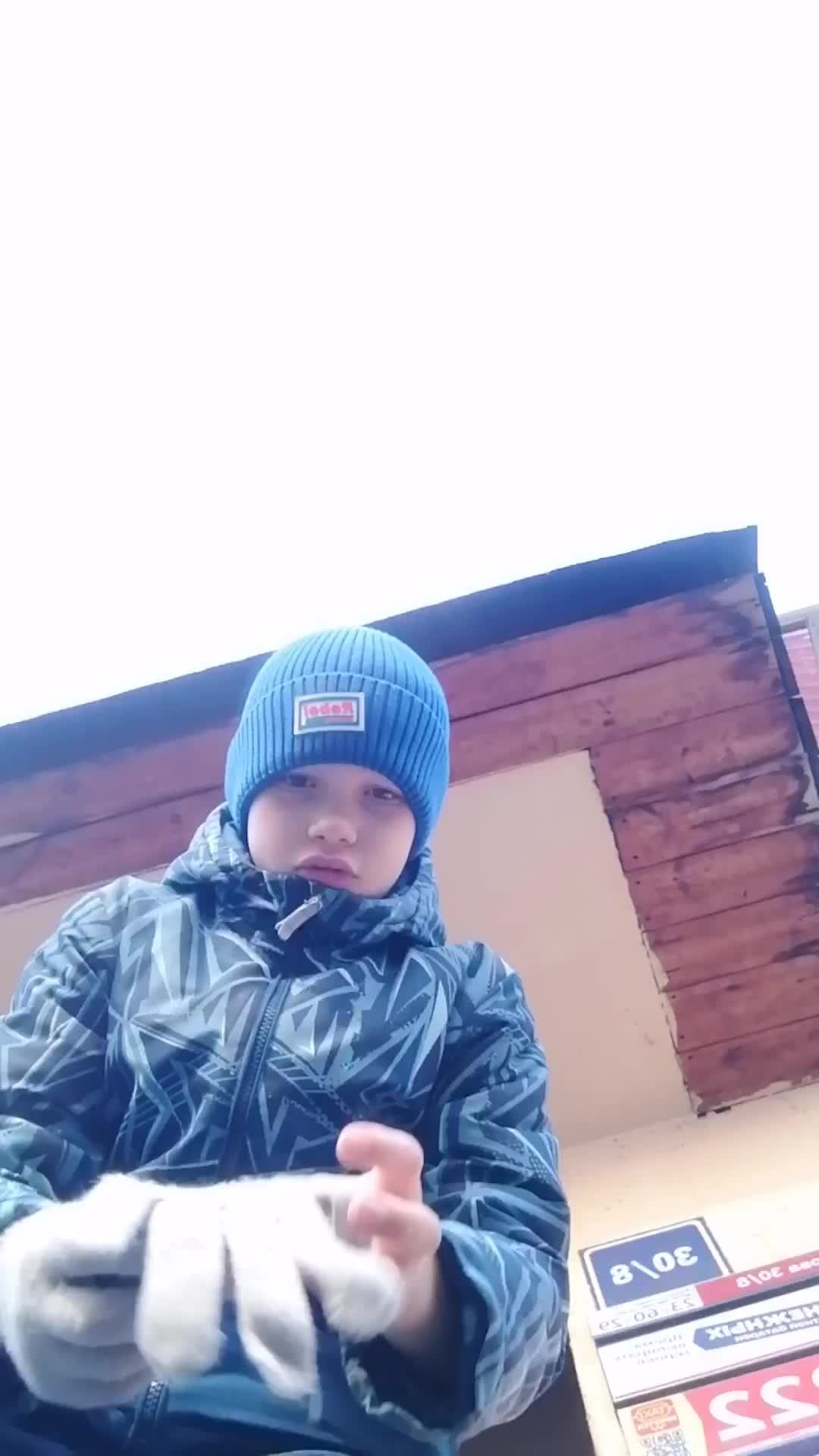прода иду на концерт в школе чееек!