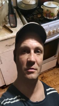 Подписывайтесь🙌Помощь каналу:+➐➐➐➎➎➌➍➊➍➐➑ 🅷🅰🅻🆈🅺 🅱🅰🅽🅺 #юмор#прикол#смех fake(шутка).mp4