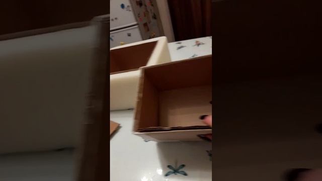 Мое первое творческое видео,снимала
в апреле 2023 года. КАК ИЗ КОРОБОК
СДЕЛАТЬ ШКАТУЛКИ. Часть 1