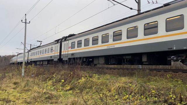 Электропоезд ЭП2Д-0039 пл.Захарово до ст.Лобня. 09.11.2024.