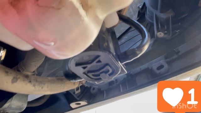 Замена моторчика в бачке омывателя на Hyundai Santa Fe 2.2 АКПП, 2011г.