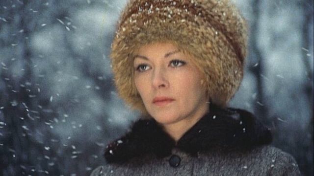 СССР снова в моде: как одеться в стиле наших бабушек и дедушек