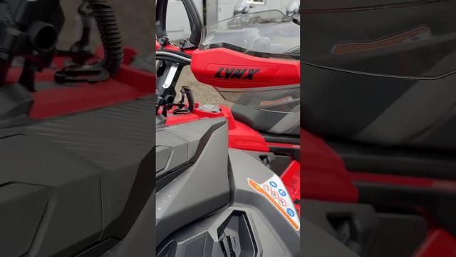 BRP Lynx Brutal RE 900 ace turbo R 2025