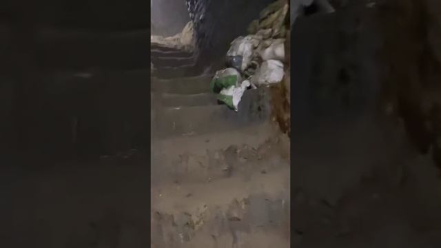 Вот такие гномьи тоннели вынужден рыть противник для защиты от прилетающих авиабомб. Военный Ос...