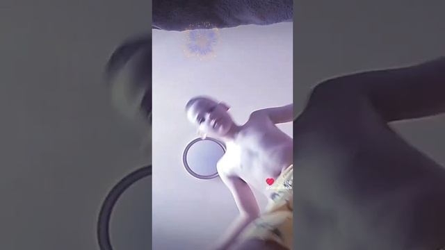 Like_7433680331425460550.mp4