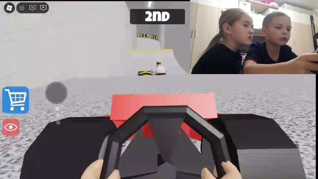 ИГРАЕМ В РОБЛОКС *ПОБЕГ*