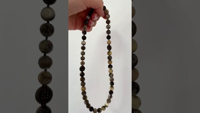 Лечебные янтарные бусы самой редкой перепелиной расцветки