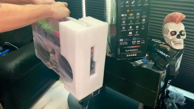 Bumpboxx/Unboxxing/Graffiti