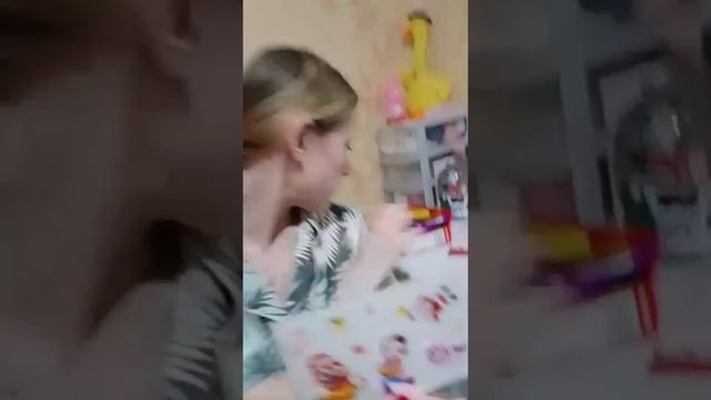 хотите узнать, что внутри ❓ новогоднего Подарка от БонПари 😋