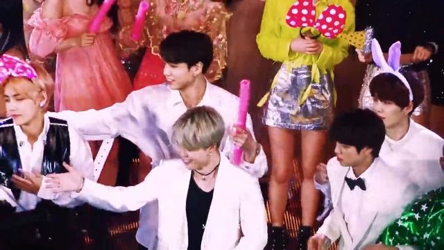 181228 가요대축제 BTS - 아모르파티 흥탄소년단  ENDING. _⁄ focus fancam