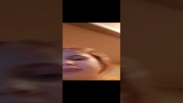 Сказала бы я я так хочу в школу вообще не знаю..