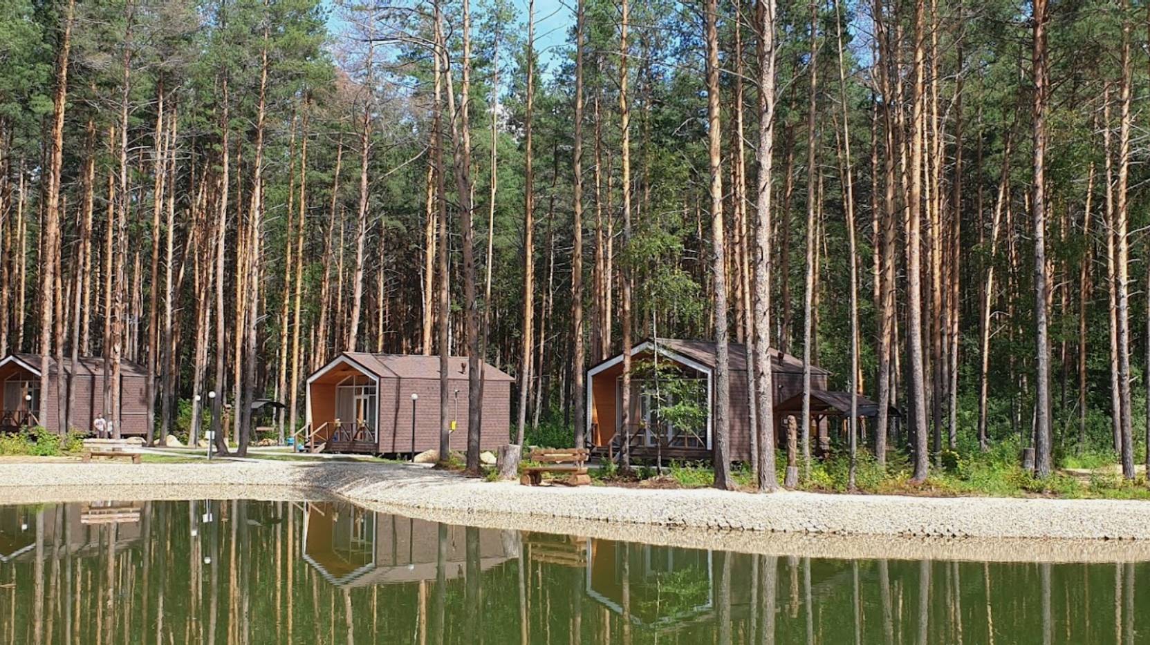 База отдыха в Ярославской области — Sherwood Park Hotel. Снять коттедж в аренду на сутки.