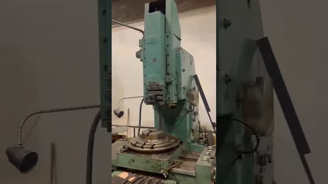 Долбежный станок 7403 ход долбяка 320мм 1020