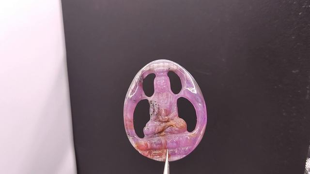 Будда резной Корунд 15.31 ct.