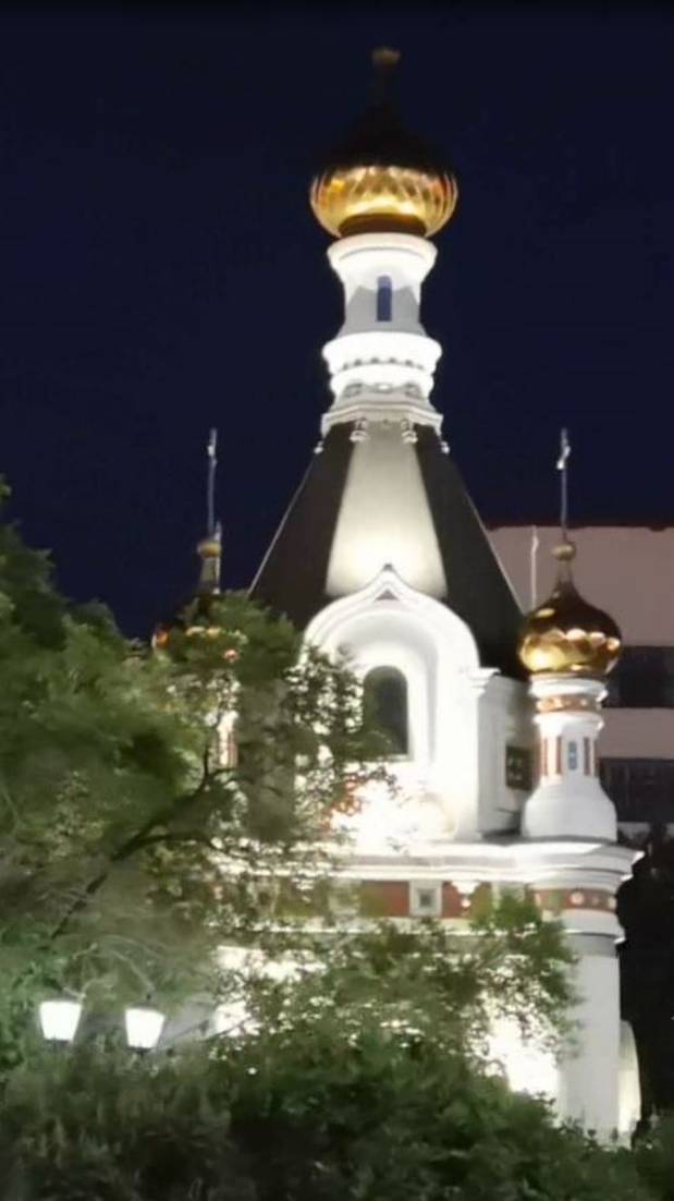 Крестный ход - Царские дни в Екатеринбурге (исп. музыка "Алиса - Православные")