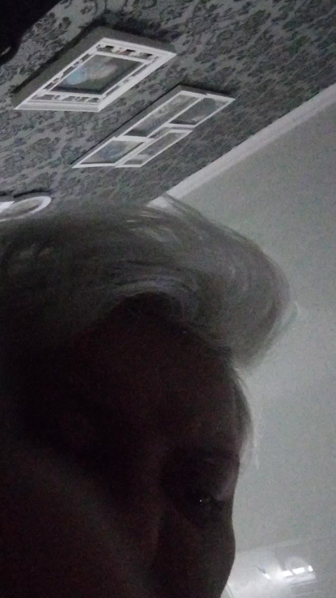 пою сама
