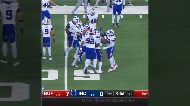 Austin Johnson intercepts the Joe Flacco pass vs. Indianapolis Colts