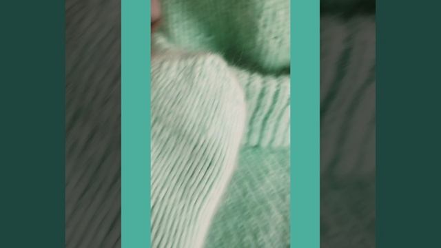 Комплект шапка снуд и варежки (пух норки) .mp4