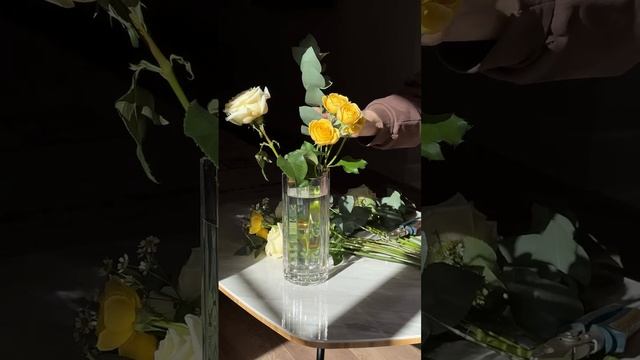 Любовь, как и цветы, требует ухода и внимания, чтобы расцвести..🤍