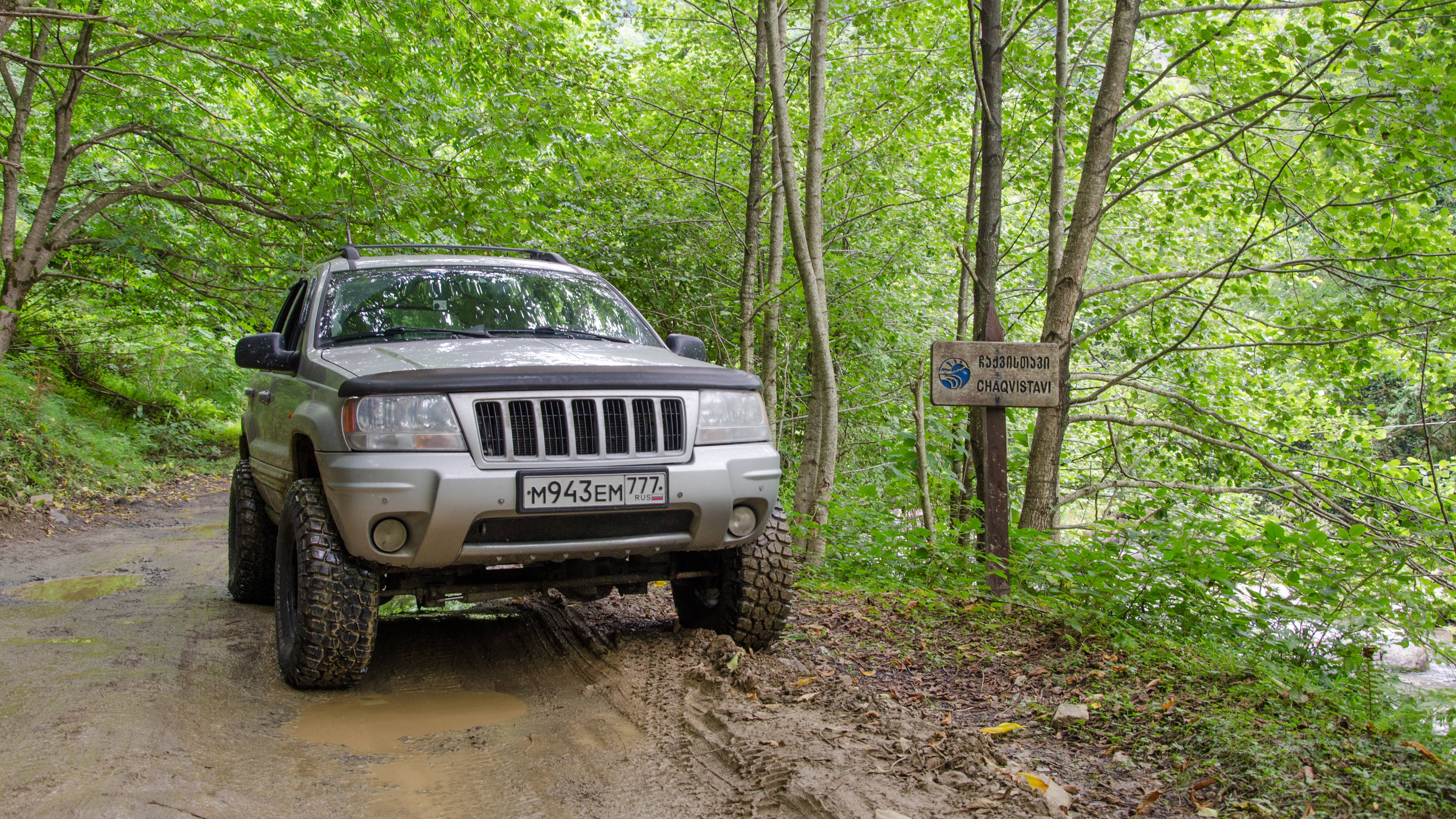 Jeep Grand Cherokee 4.0л.Ремонт двигателя. Особенность сборки поршня с шатуном.