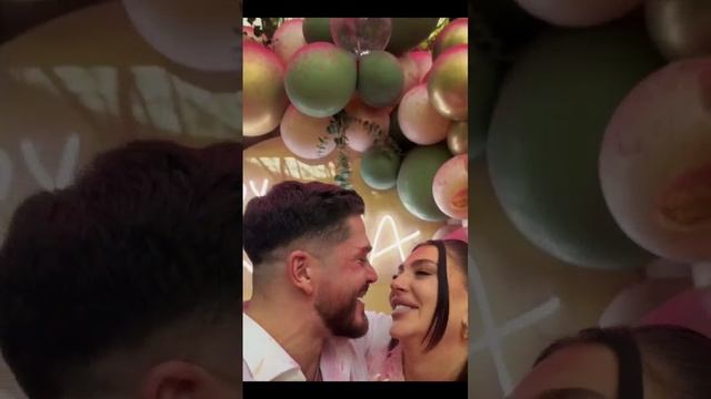 Роман Капаклы поделился милым видео, в честь своего дня рождения 🥰