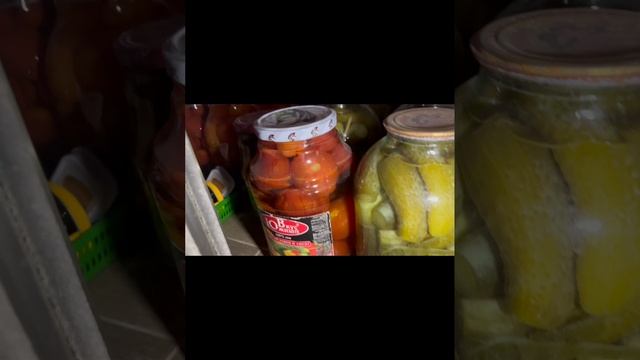 Ну зачем закрыли столько банок!!! Куда их поставить в маленькой квартире???