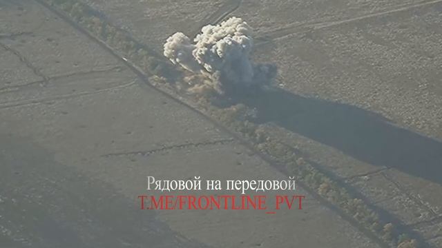 💥 Су-34 метко сбросил 4 ФАБ-500 по месту дислокации ВСУшников !!!
