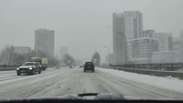 наша суббота, катаемся по Екатеринбургу, болтаем