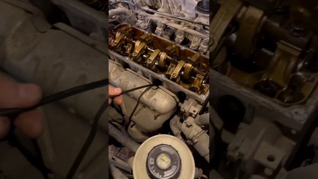 Логан 1.4,8 клапанов,100т.км пробег,задиры в 3 цилиндре