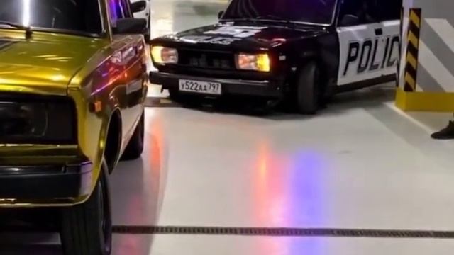 2e58ca0f241486105539159194a9e339.mp4