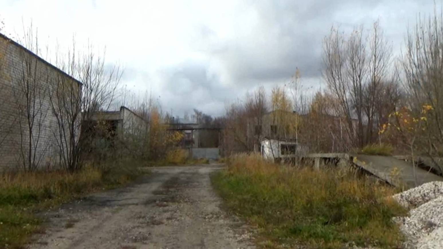 Заброшенные боксы Химбата в городе Вязники