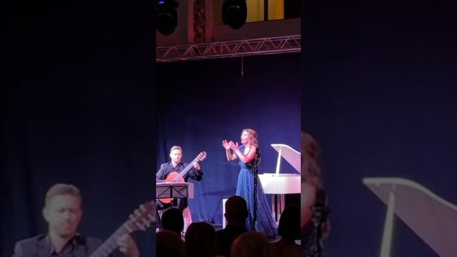 вокал -Тамара Ломджария 
гитара- Дмитрий Притула