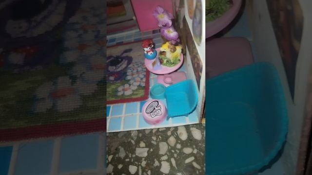 обзор кукольного домика