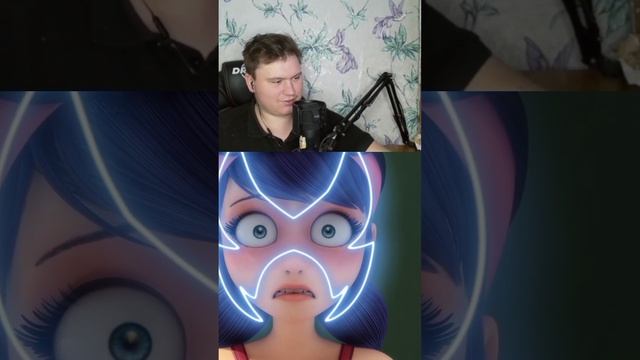 В Маринетт  вселилась акума ( реакция на леди баг и супер кот )