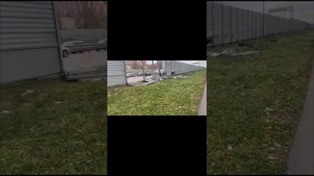 Очередной псевдогонщик разбил свой автомобиль. Сам жив и никого не зацепил.